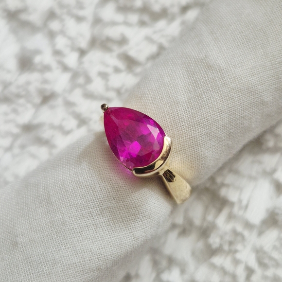 Vintage Gold Vermeil Pink Topaz Ring - Picture 3 of 8